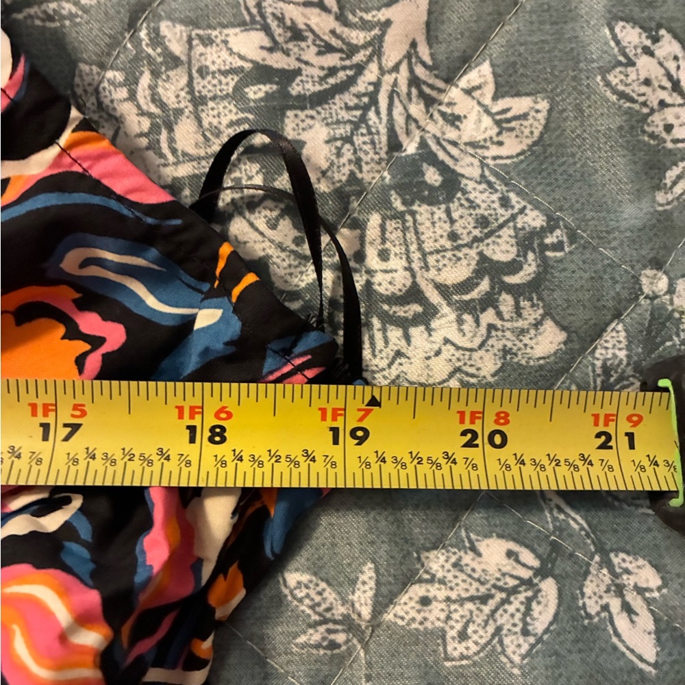 New French Connection Multi Twist Front VNeck Side Zipper & Pockets 100% Cotton - Picture 4 of 11